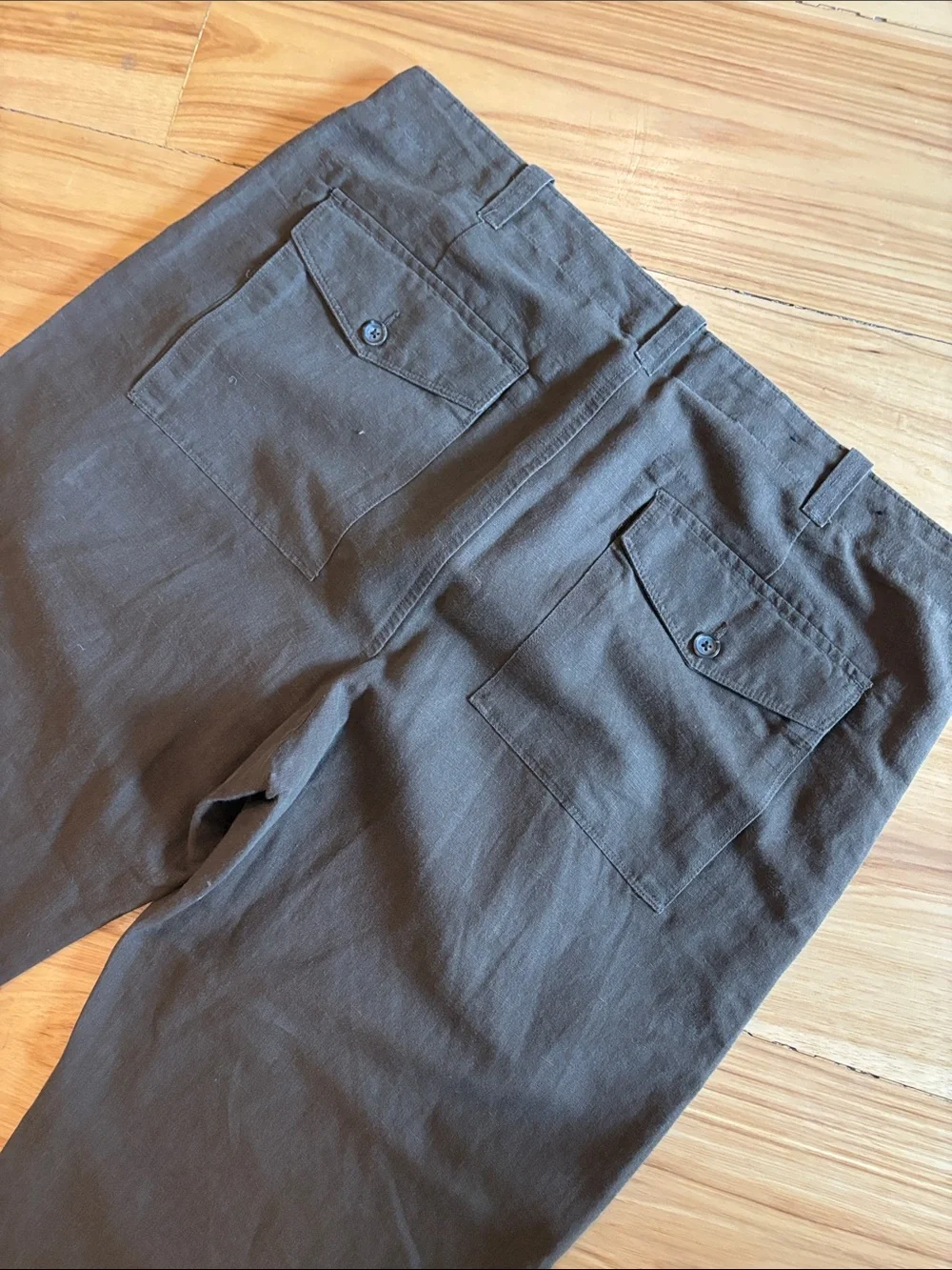 Banana Republic Men's linen pants in Dark Brown